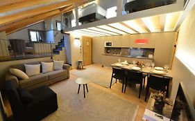 Le Reve Charmant Apartments - Via Sant'Orso,2